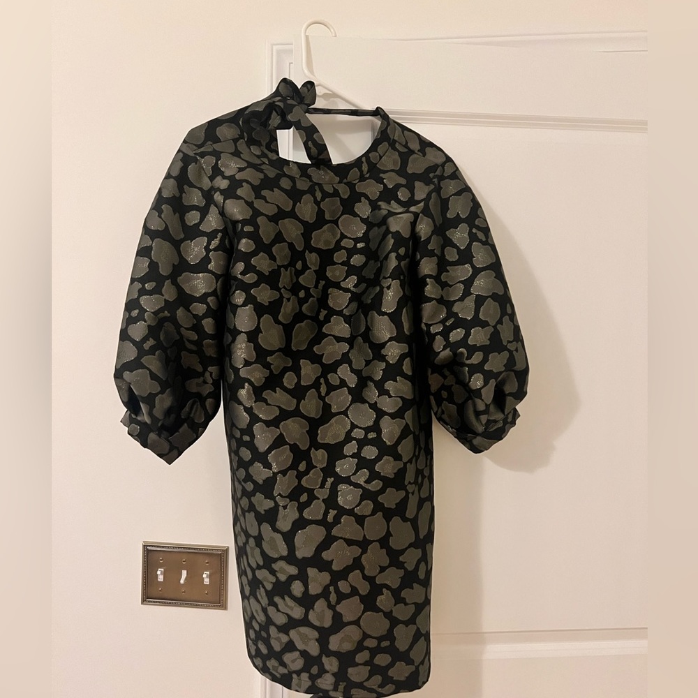 Topshop mini dress with puff sleeves. NWT